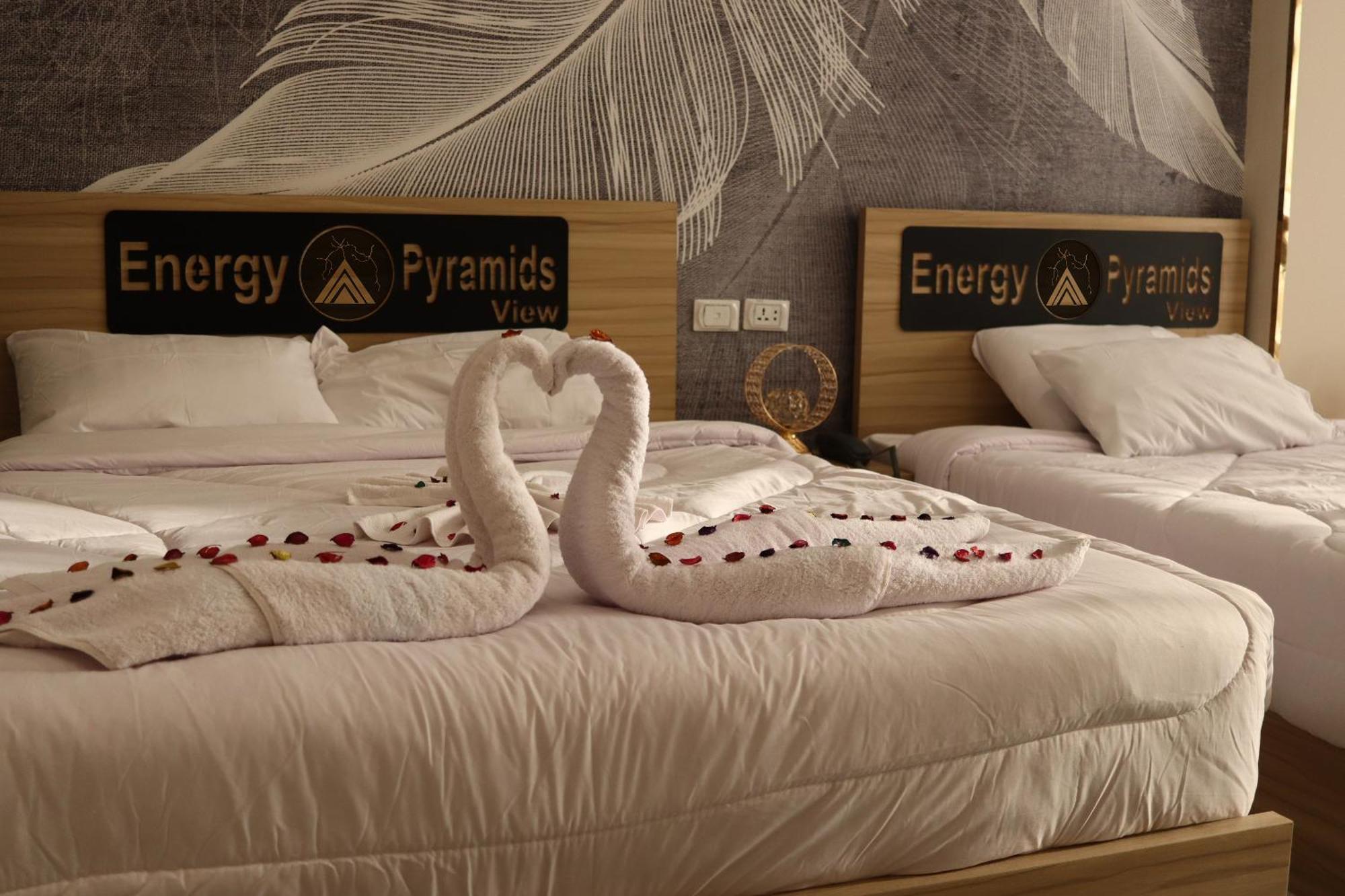 Albergue Energy Pyramids View Kafret el-Gabal Exterior foto